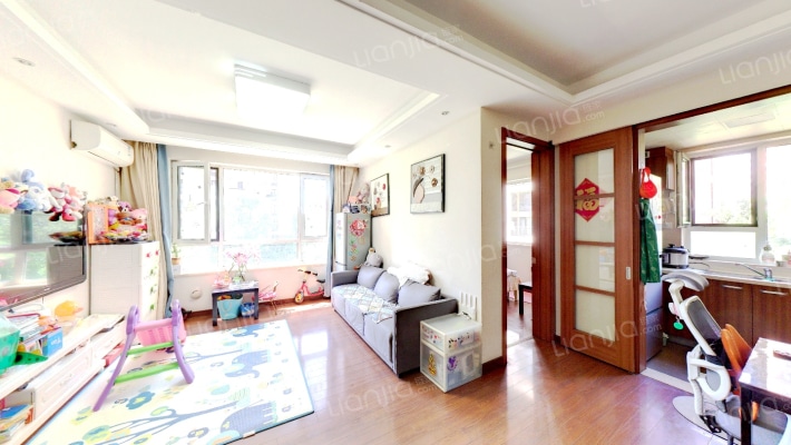 万科公园大道西区二手房实景图