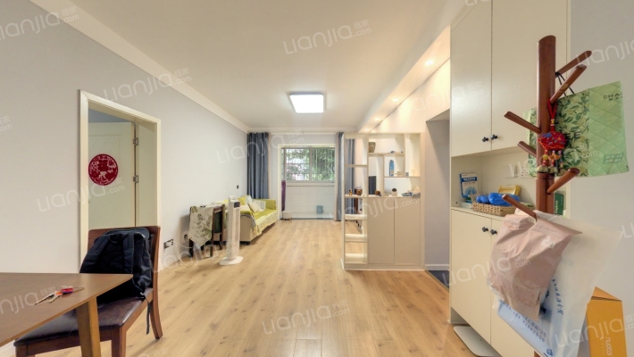 金秋乐园二期二手房实景图