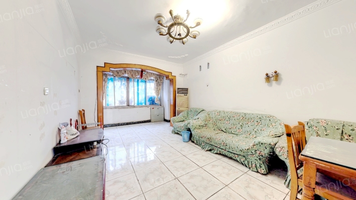 迎晖路233号二手房实景图