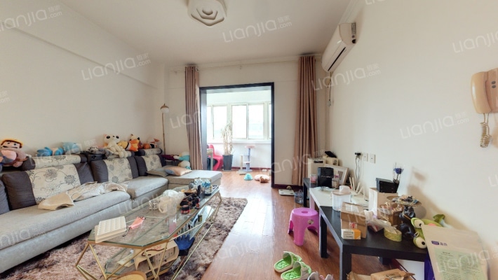 乐居东方小区二手房实景图