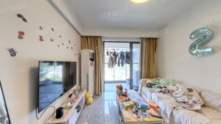 喜汇名苑二手房实景图