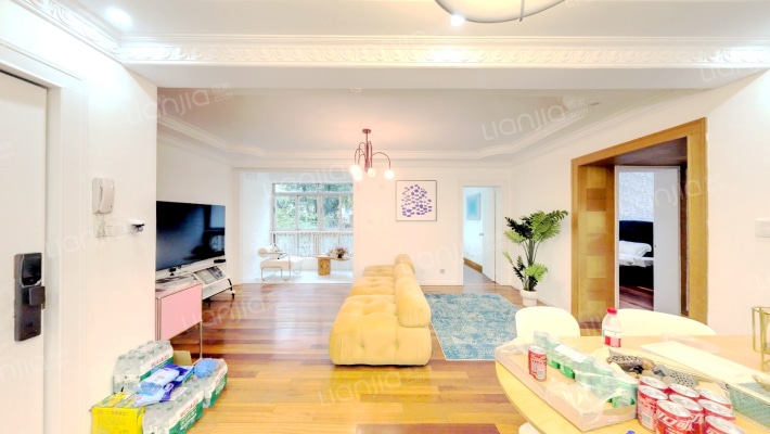 泾南教师公寓二手房实景图