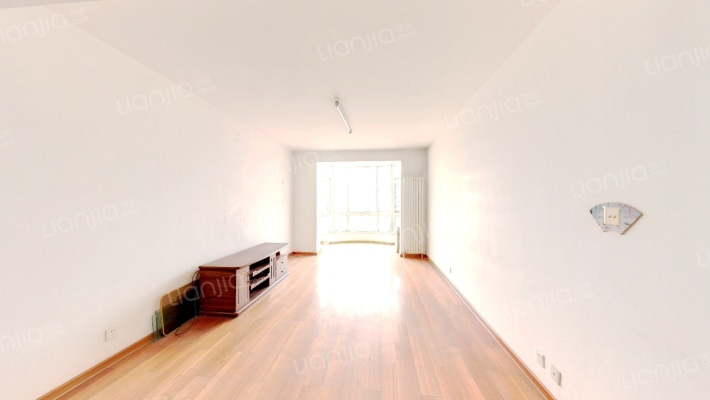 运动家园二手房实景图