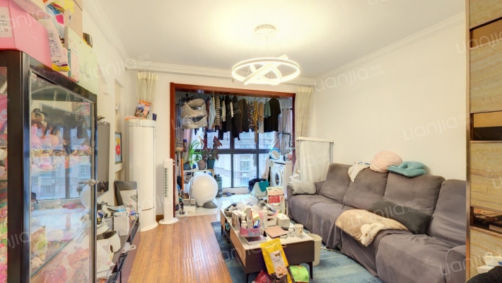 繁荣华庭二手房实景图