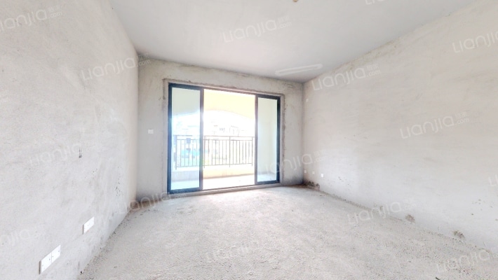 半岛八期二手房实景图