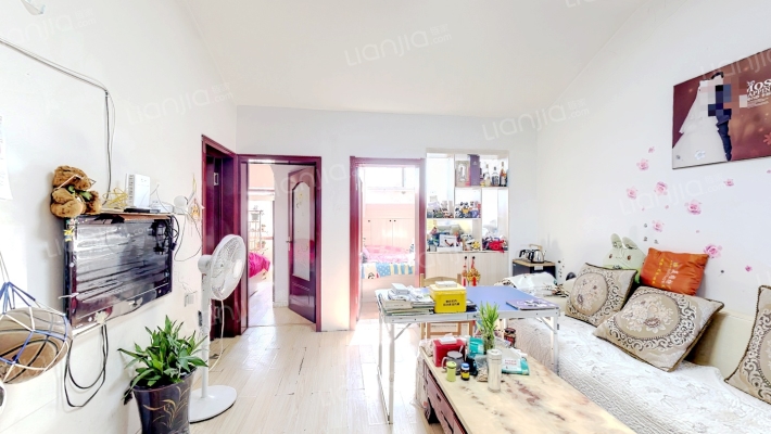 松霞新苑南小区二手房实景图