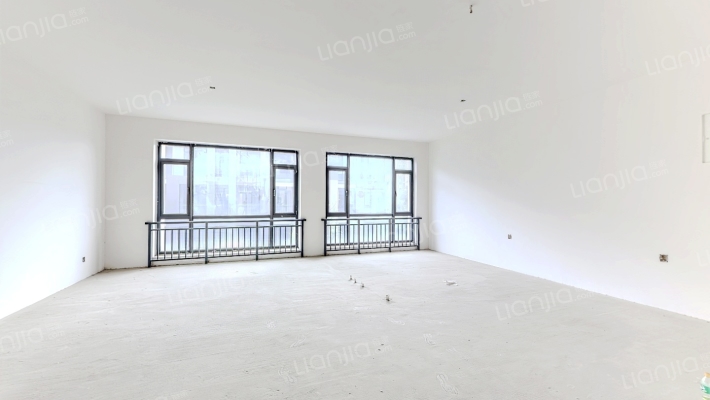 棠湖华府公园二手房实景图