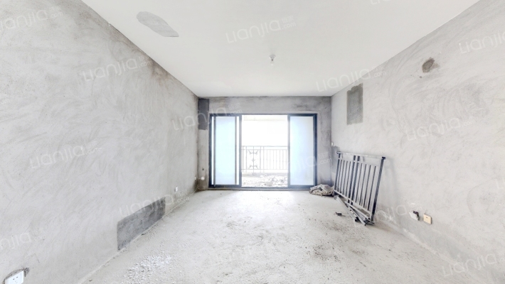 水晶湖郡C区二手房实景图