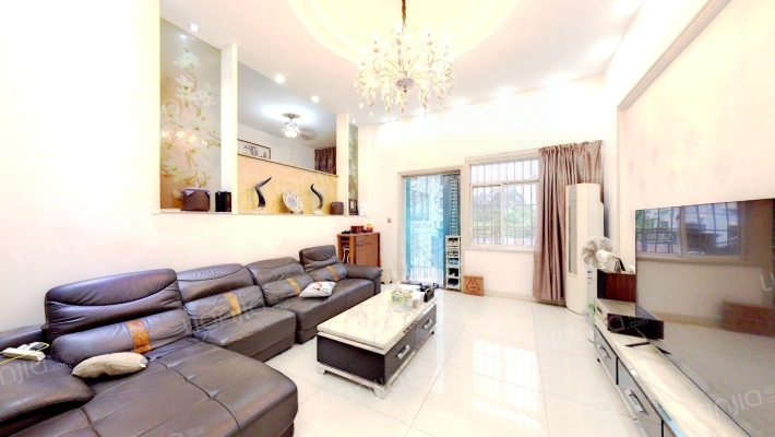 东湖山庄二手房实景图