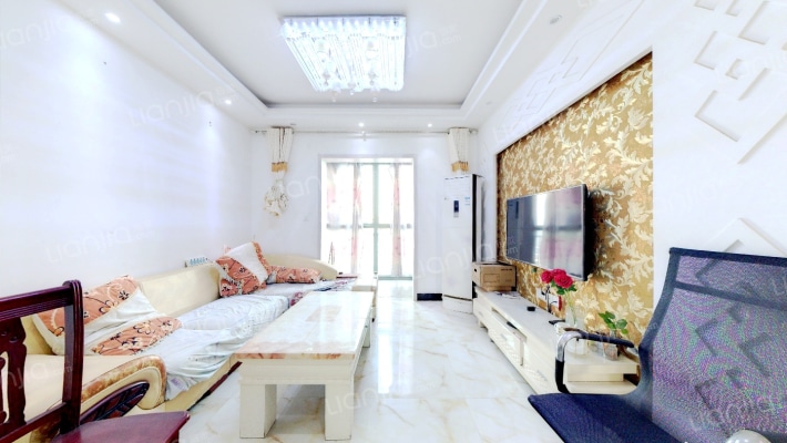 藏龙锦东二期二手房实景图