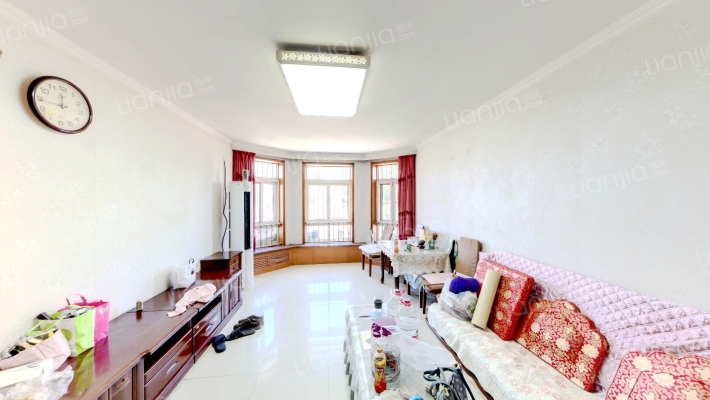 纪明家园二手房实景图