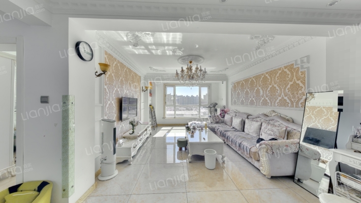 英伦小镇D区二手房实景图