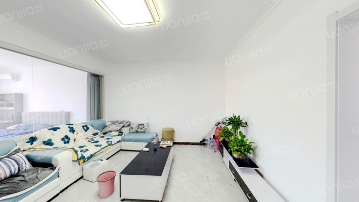 蜂蜜厂宿舍二手房实景图