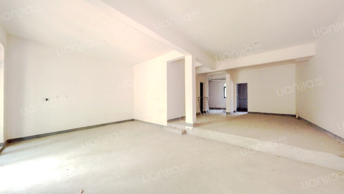 蠡湖国际小镇E区二手房实景图