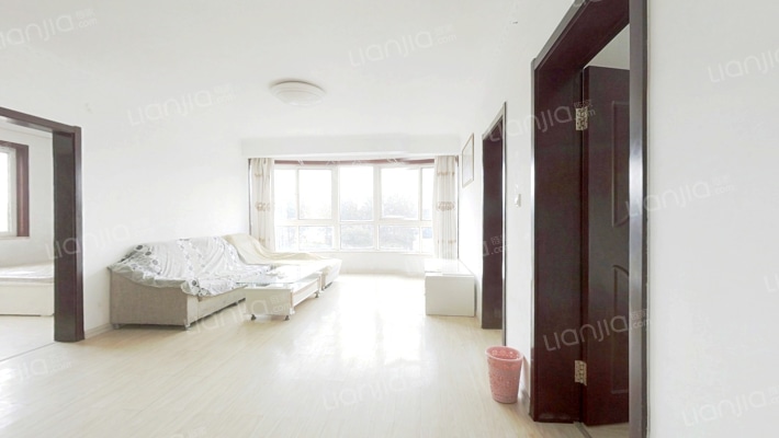 嵛景华城二手房实景图