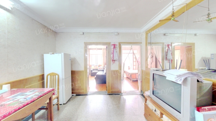 光华东街18号小区二手房实景图