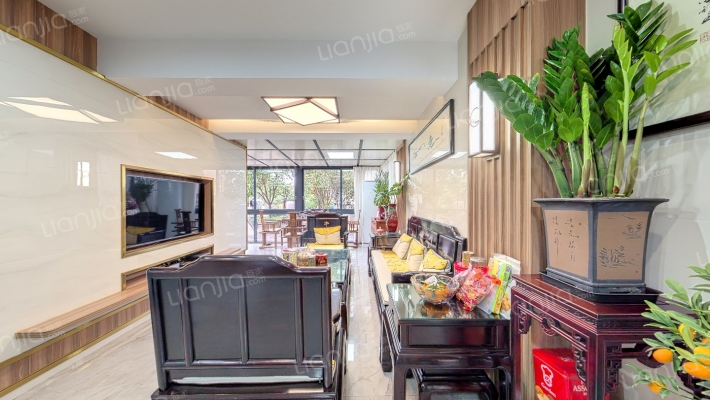 华宝世家雅苑二手房实景图