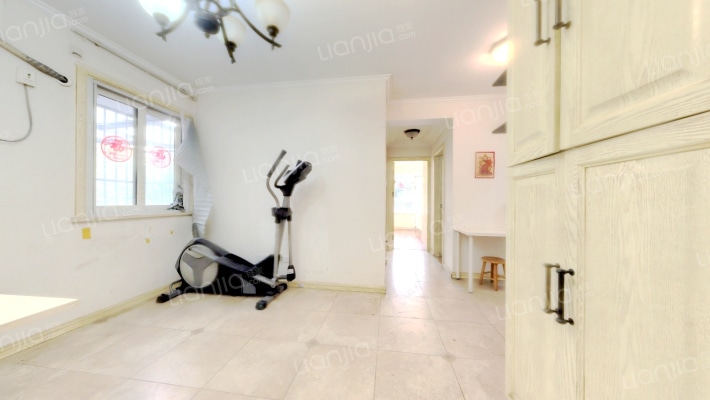 江雁依山郡二手房实景图