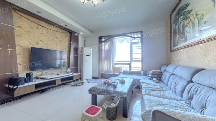 王府锦苑二手房实景图