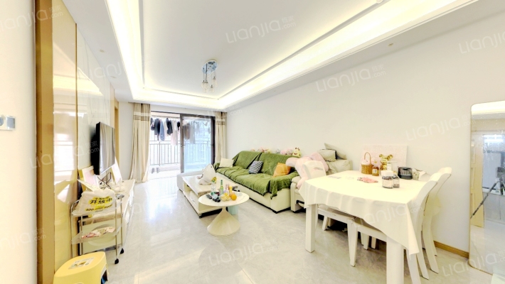 保利爱尚里二手房实景图