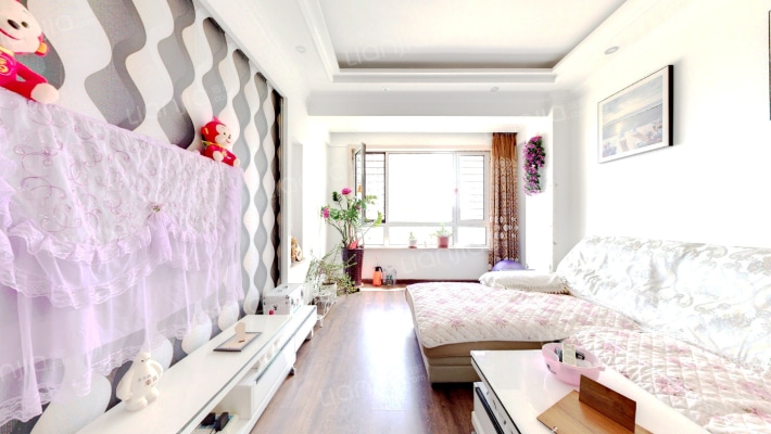 华泰财富广场二手房实景图