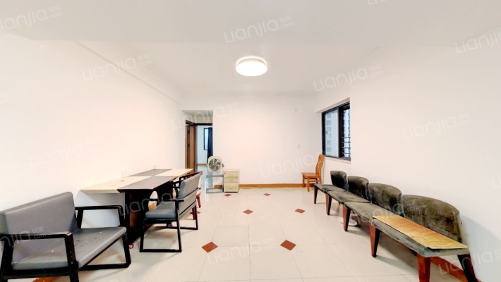 粤康阁二手房实景图