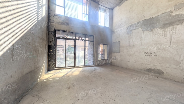 保利麓谷林语G区二手房实景图