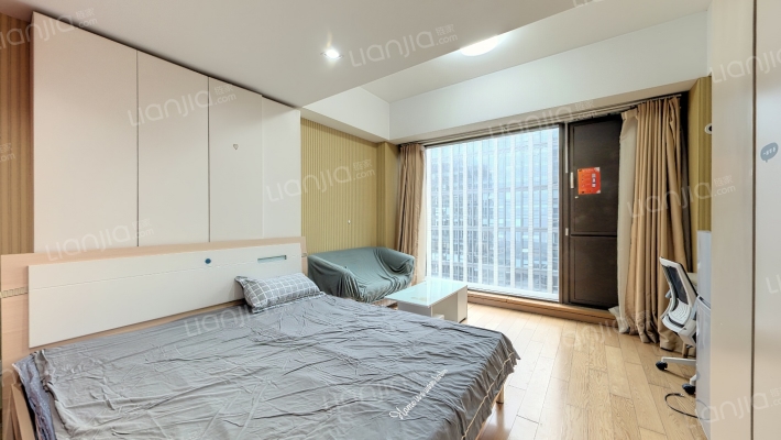 天泰金融广场B座二手房实景图