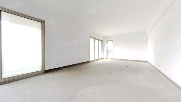 励骏花园二手房实景图