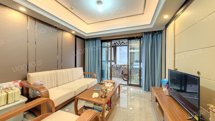 世茂外滩新城二手房实景图