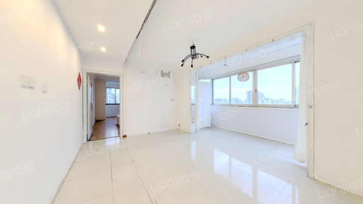 中岚大楼二手房实景图