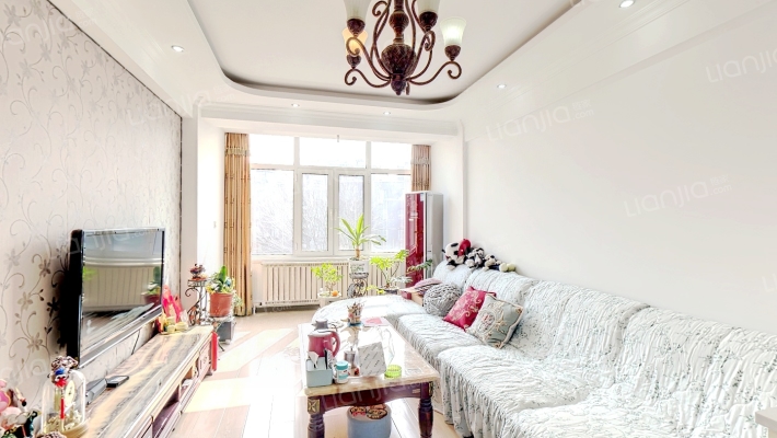 新星绿城五期二手房实景图