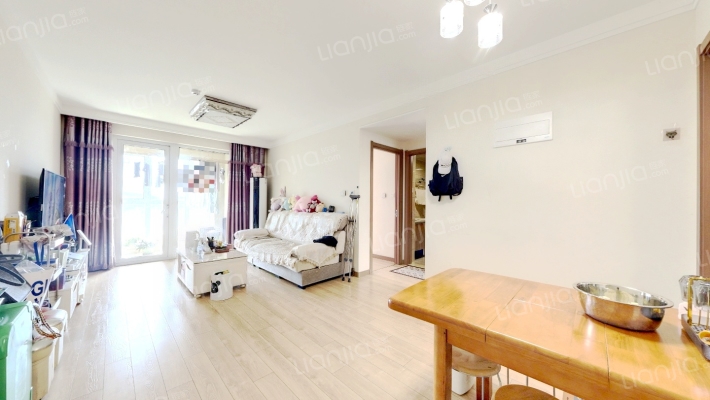 万科如园二手房实景图