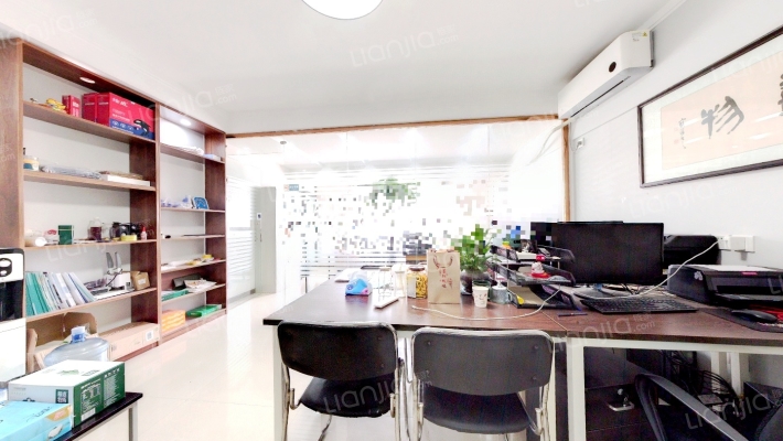 凯旋莲湖公馆二手房实景图