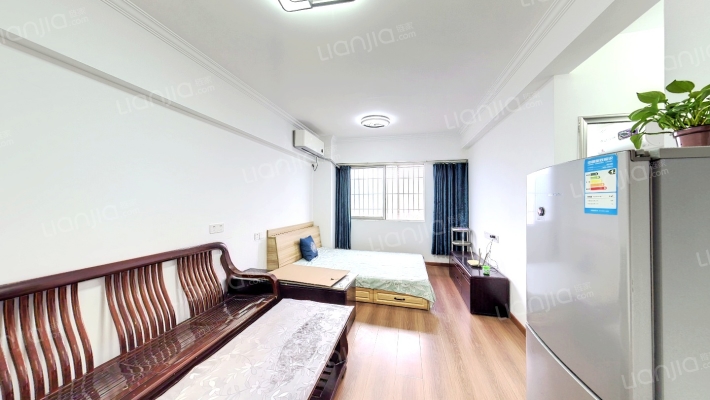 和诚大厦二手房实景图