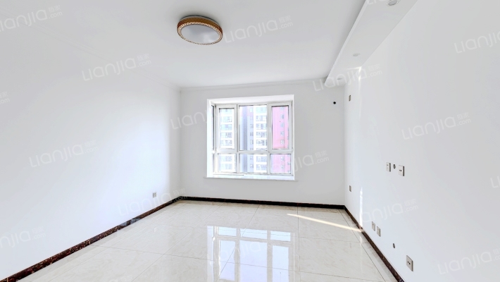 和合美家二手房实景图