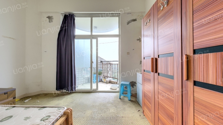 自由假日二手房实景图