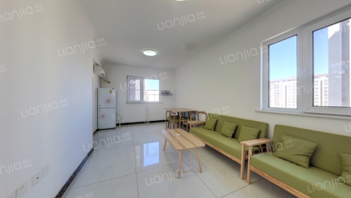 水岸壹号二手房实景图