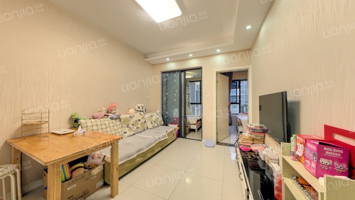 荣盛花语城二手房实景图