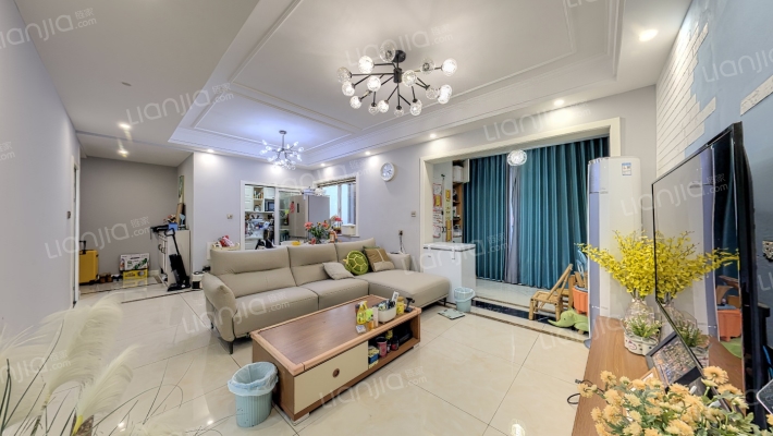 丹郡兰庭二手房实景图