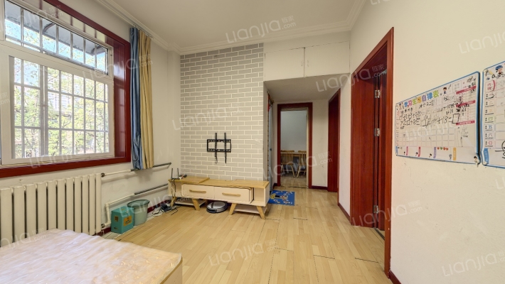 卫生厅宿舍二手房实景图