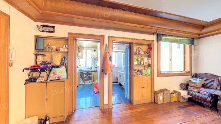 育秀九区二手房实景图