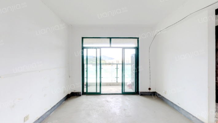 梅湖新村二手房实景图