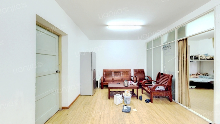 东兴街七号二手房实景图