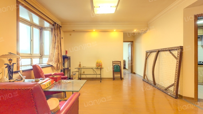 真南路895弄二手房实景图