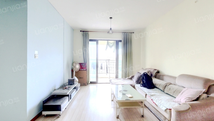 皇冠国际社区四期二手房实景图