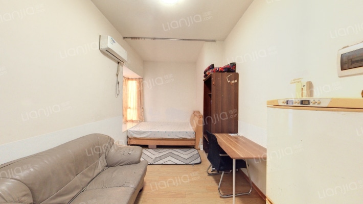 海岸广场二手房实景图