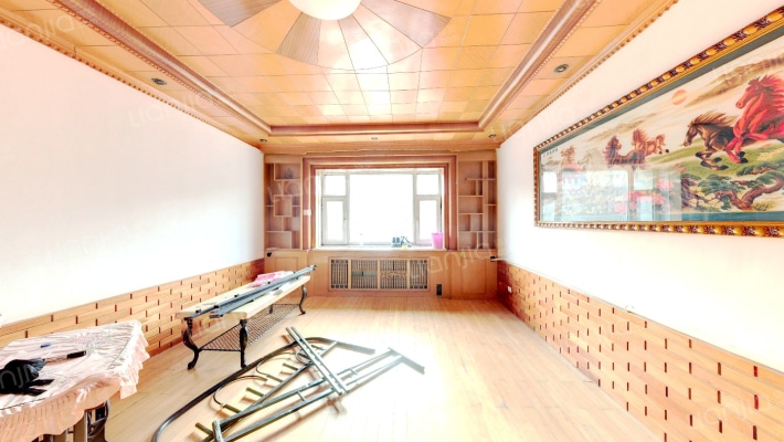 华新小区二手房实景图