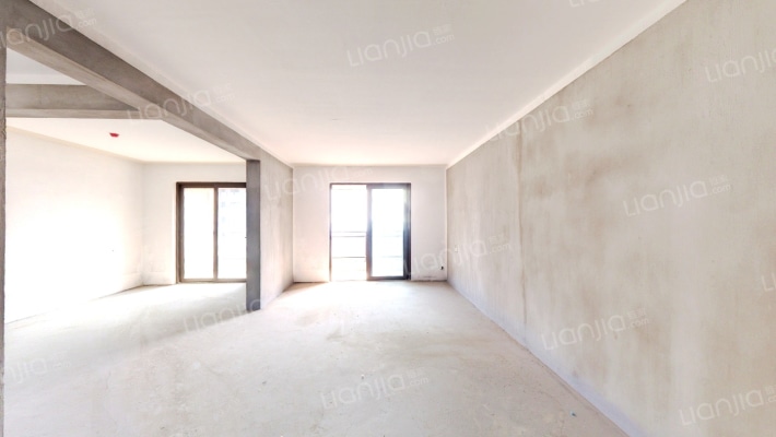 美的蝴蝶海六期二手房实景图