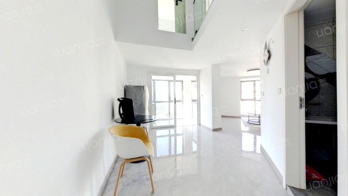 华隆广场公寓二手房实景图